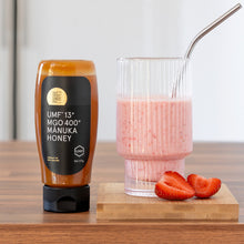 Load image into Gallery viewer, The True Honey Co. Squeezy Manuka Honey 375g
